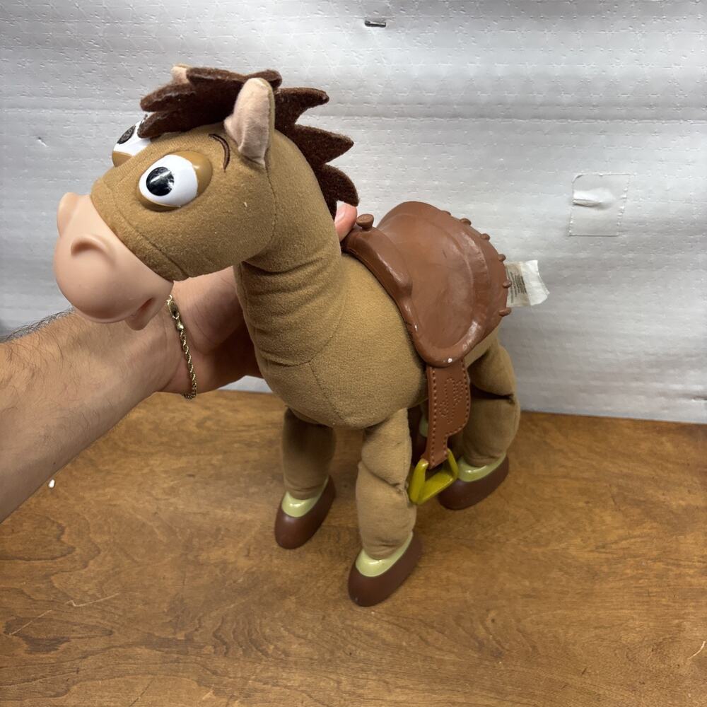 Disney Store Toy Story Bullseye 18" Interactive Action Figure w/ Galloping Sound